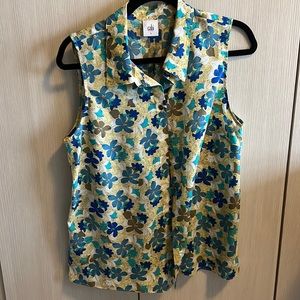 Cabi button up with ruffle hem